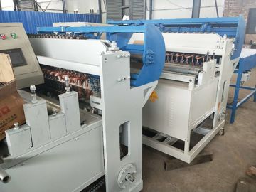 China Pigeon Mesh / Breeding Chicken Cage Welding Machine Low Power Consumption supplier
