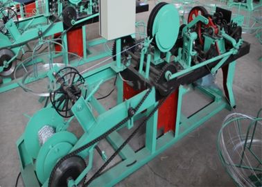 China Custom Twisting Barbed Wire Making Machine High Output For National Border Lines supplier