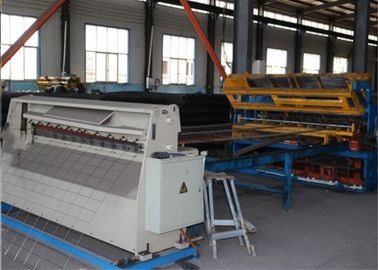 China Agriculture  Mesh Automatic Chain Link Fence Machine , 380V 50HZ Wire Netting Machine supplier