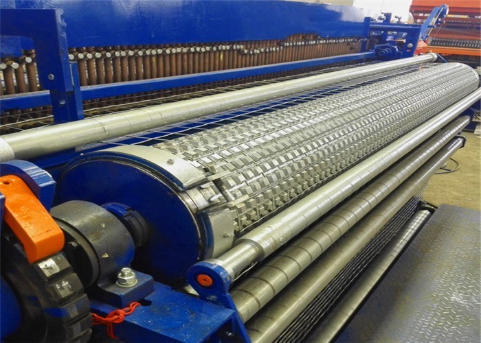 Concrete Wire Mesh Wire Mesh Making Machine , Hing Precision Steel Wire