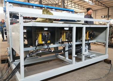 PLC Control Chicken Mesh Making Machine , Low Maintenance Wire Cage Welding Machine supplier