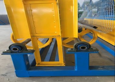 Garden Chain Link Fence Making Machine , Adjustable Speed Wire Mesh Weaving Machine  supplier