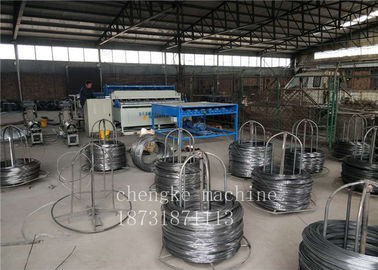 Low Carbon Hot Dipped Galvanized Wire Mesh Fence Machine Automatic For Anti Climb Fence supplier