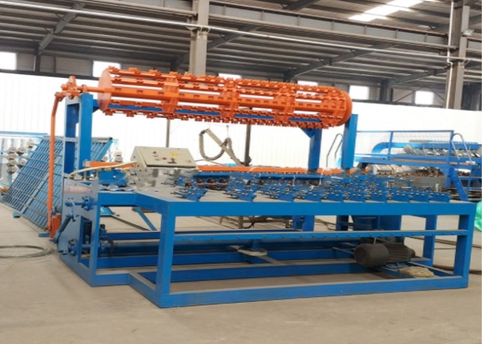 Computer Control Chain Link Mesh Machine , 2500 Mm Width Wire Mesh ...